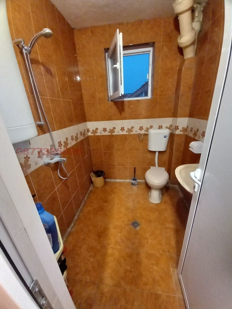 Дава под наем 3-СТАЕН, гр. Казанлък, област Стара Загора, снимка 3 - Апартаменти - 53595562