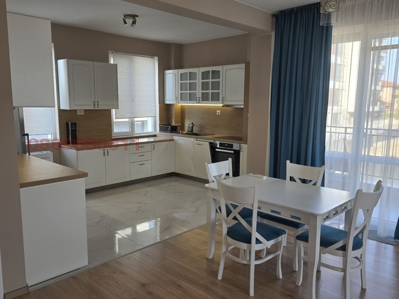 Дава под нем  3-стаен, град Пловдив, Остромила •  700 EUR • ID 57742716 — holmes.bg - [1] 