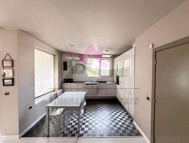 Do wynajęcia  2 sypialnie Warna , Kolchozen pazar , 86 mkw | 78273704 - obraz [2]