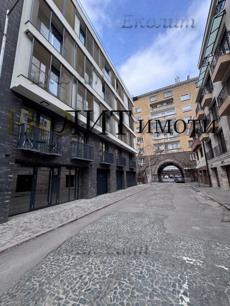 Дава под наем 2-СТАЕН, гр. София, Център, снимка 8 - Апартаменти - 54351069