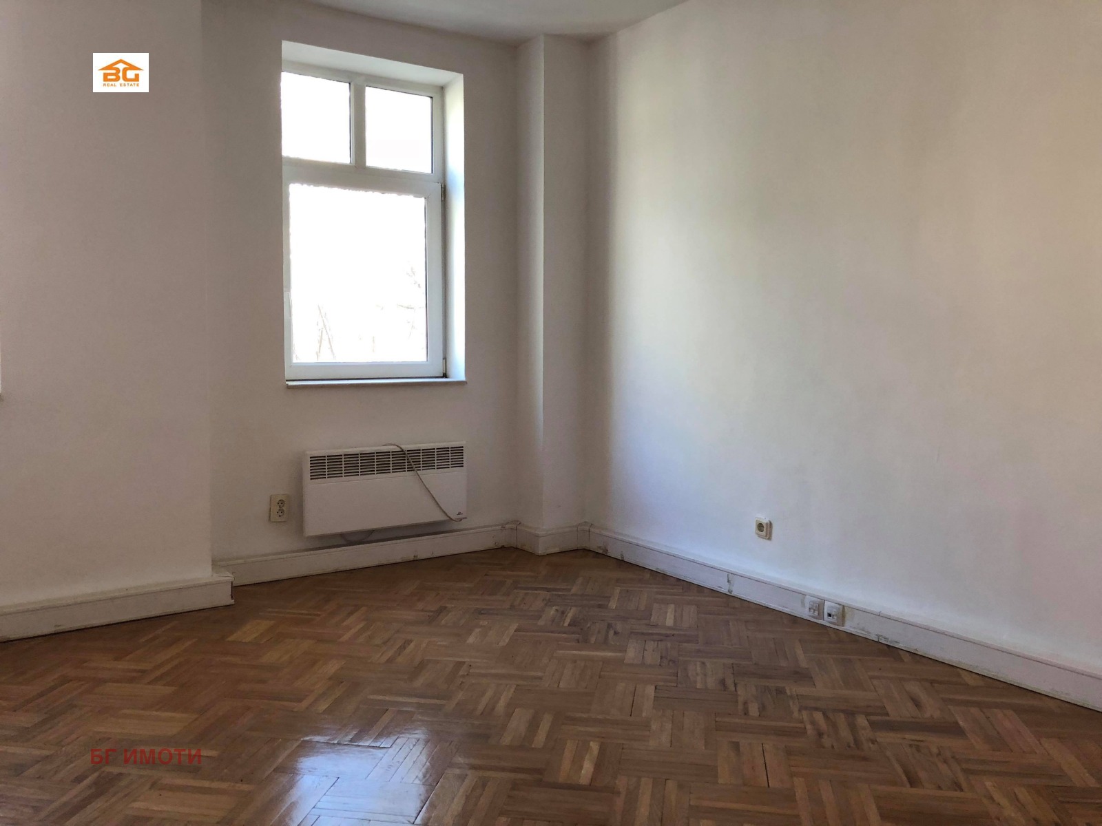 Дава под наем ОФИС, гр. Варна, ЖП Гара, снимка 3 - Офиси - 54529604