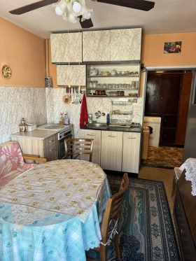 2 bedroom Kamenitsa 2, Plovdiv 1