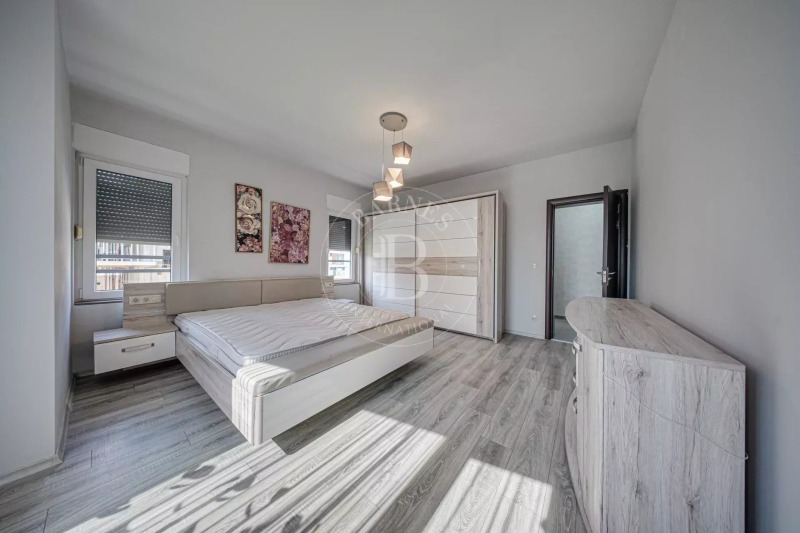 Vuokrattavana  3 makuuhuonetta Sofia , Dragalevtsi , 176 neliömetriä | 92636847 - kuva [16]