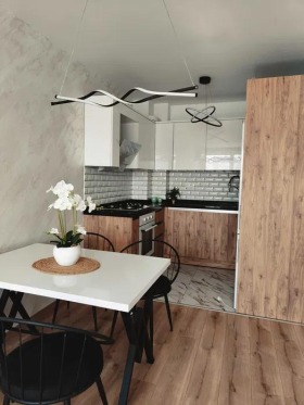 1 quarto Hristo Smirnenski, Plovdiv