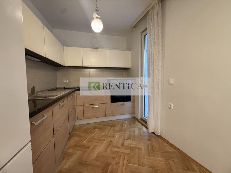 Дава под наем МНОГОСТАЕН, гр. Варна, Лятно кино Тракия, снимка 2 - Апартаменти - 52707558