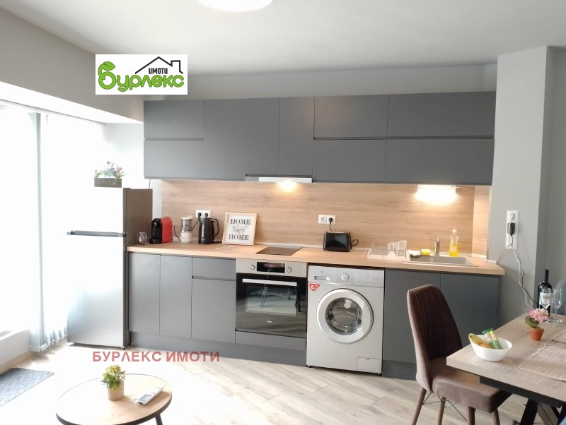 De inchiriat  Studio Varna , Pogrebi , 40 mp | 15017195