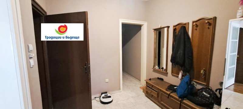 För uthyrning  3 sovrum Sofia , Centar , 148 kvm | 50660836 - bild [11]