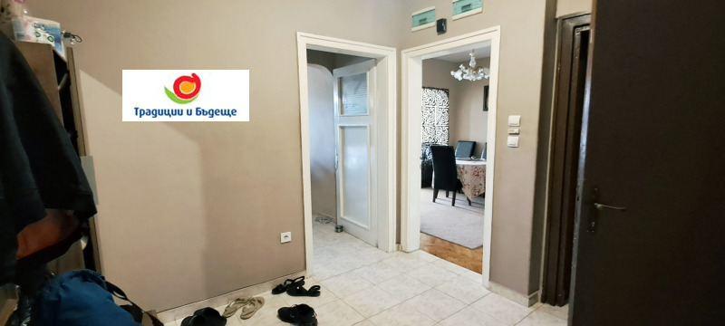 För uthyrning  3 sovrum Sofia , Centar , 148 kvm | 50660836 - bild [9]