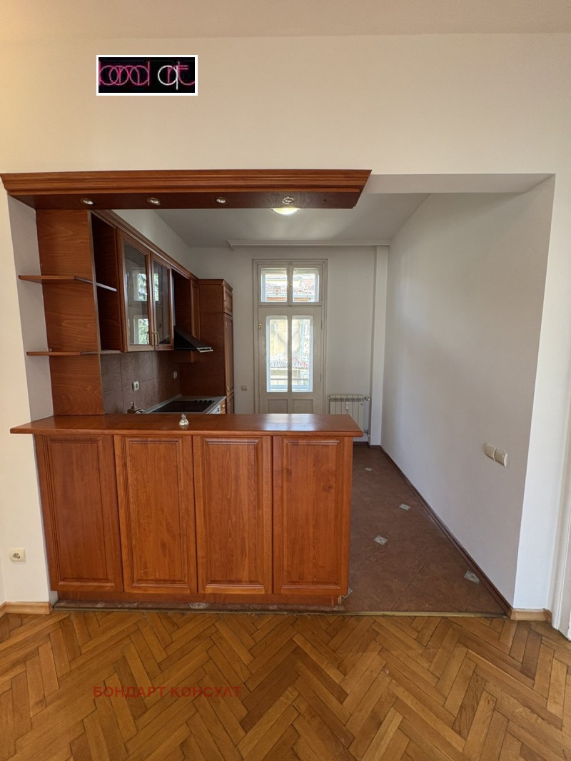 Дава под наем 4-СТАЕН, гр. София, Яворов, снимка 3 - Апартаменти - 52556882