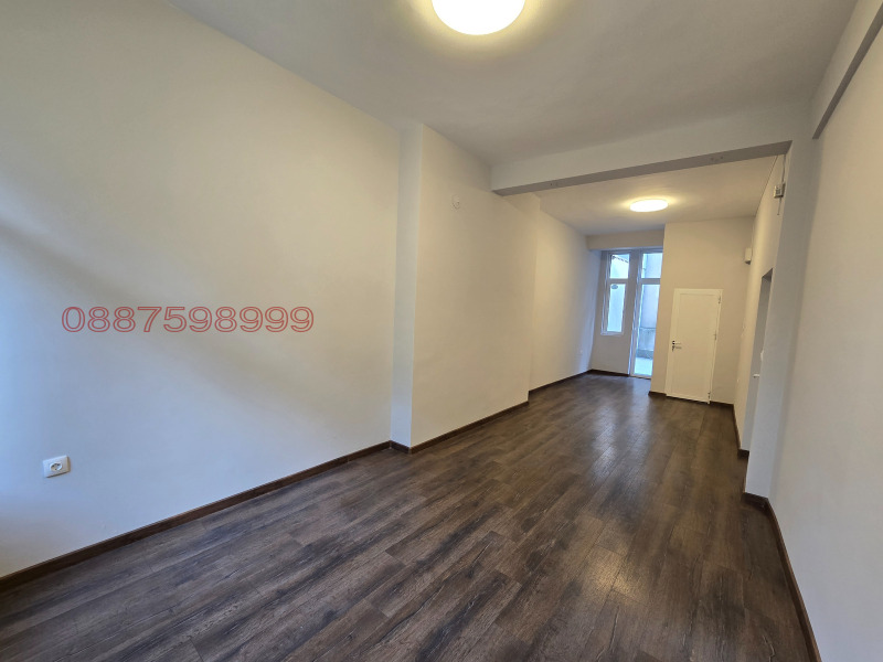 Дава под наем  Офис град София , Център , 130 кв.м | 41993079 - изображение [7]