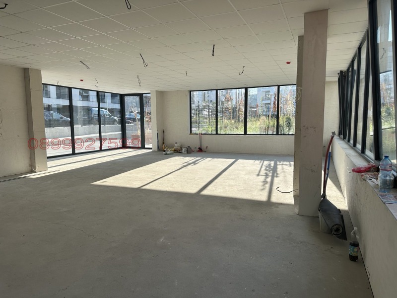 Дава под наем МАГАЗИН, гр. София, Малинова долина, снимка 11 - Магазини - 52811972