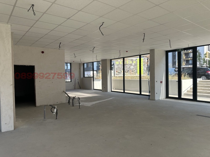 Дава под наем МАГАЗИН, гр. София, Малинова долина, снимка 12 - Магазини - 52811972