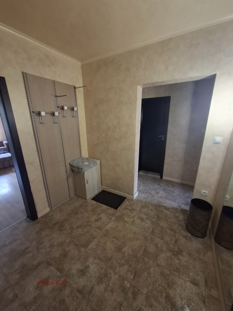 De inchiriat  2 dormitoare Plovdiv , Țentâr , 120 mp | 94643701 - imagine [9]