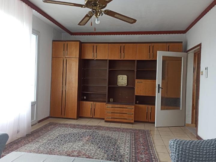 Kiadó  2 hálószobás Plovdiv , Karsijaka , 100 négyzetméter | 64166210 - kép [2]