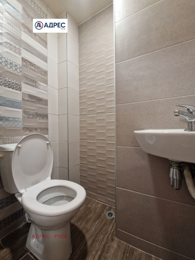 Дава под наем 3-СТАЕН, гр. Русе, Широк център, снимка 12 - Апартаменти - 52802497