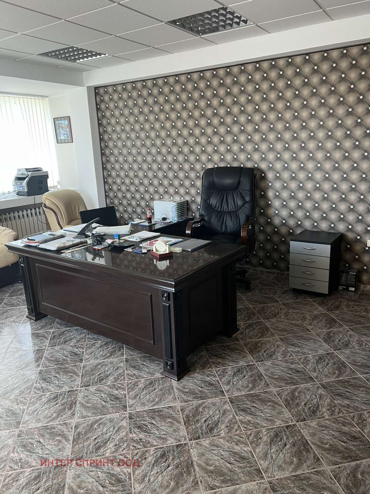 Дава под наем ОФИС, гр. София, Враждебна