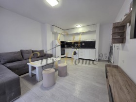 1 bedroom Grand Mol, Varna 2