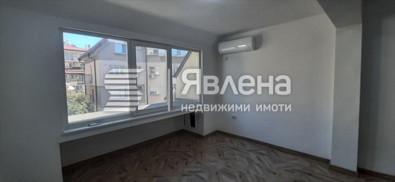 Til leie  3 soverom Sofia , Manastirski livadi , 150 kvm | 34462356 - bilde [15]