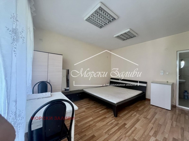 В аренду  Комната Кърджали , Център , 20 кв.м | 34149816