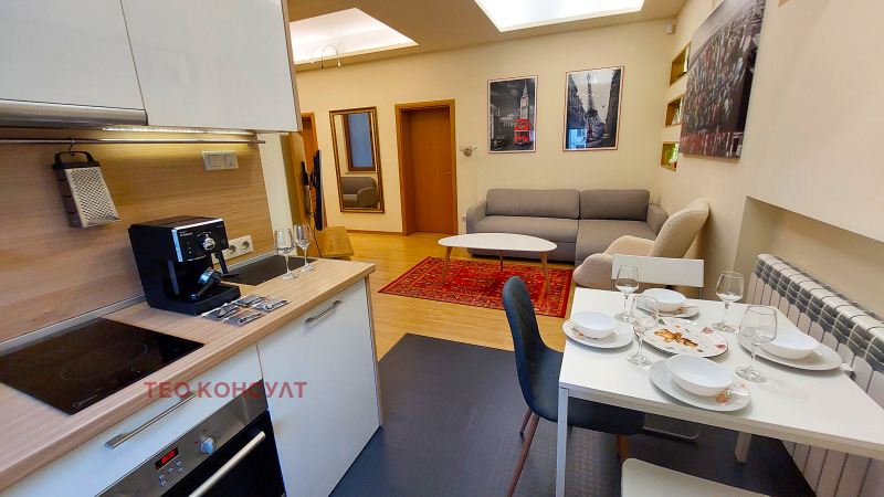 Дава под наем 3-СТАЕН, гр. София, Център, снимка 9 - Апартаменти - 53454205