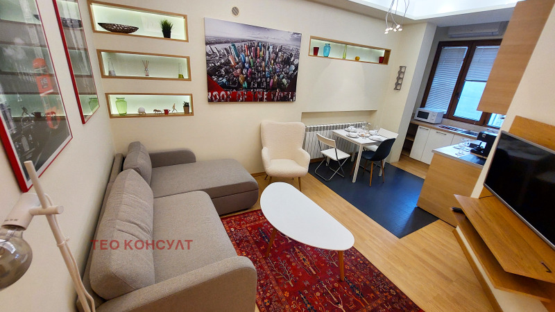 Дава под наем 3-СТАЕН, гр. София, Център, снимка 7 - Апартаменти - 53454205