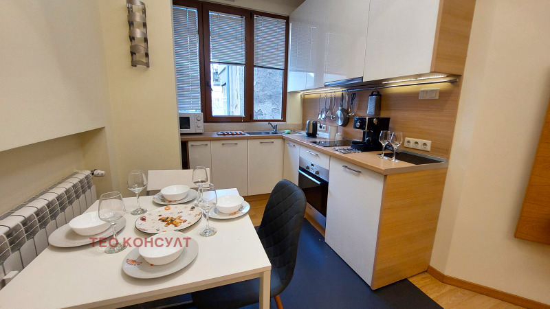 Дава под наем 3-СТАЕН, гр. София, Център, снимка 10 - Апартаменти - 53454205