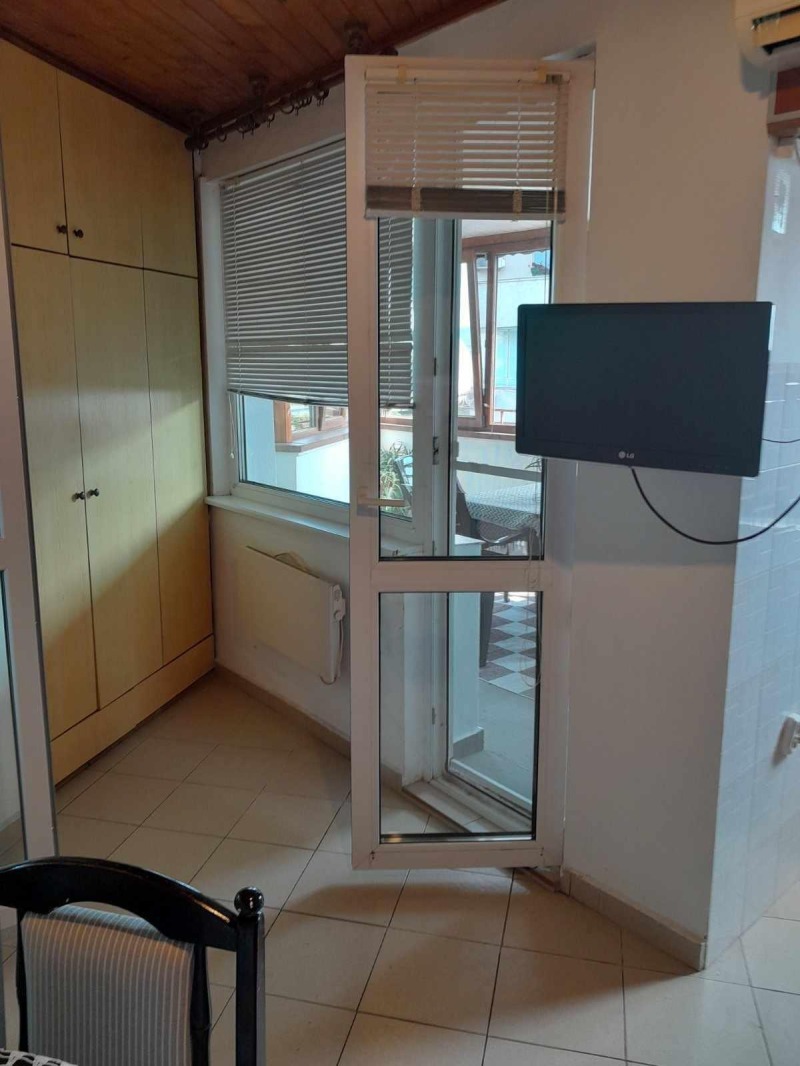 Do wynajęcia  3 sypialnie Warna , Asparuchowo , 107 mkw | 95326257 - obraz [7]