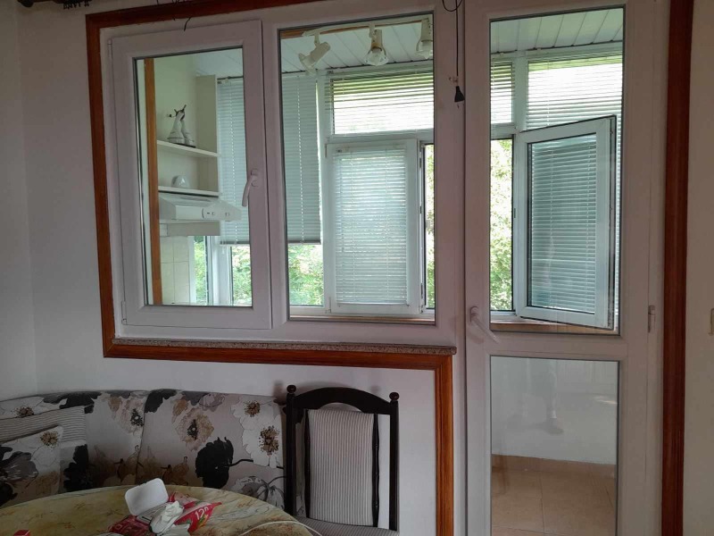 Do wynajęcia  3 sypialnie Warna , Asparuchowo , 107 mkw | 95326257 - obraz [2]