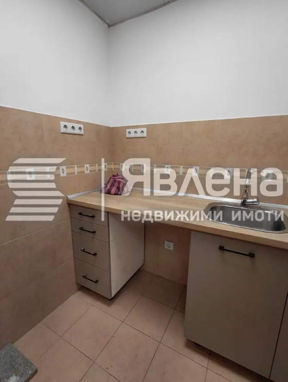Дава под наем ОФИС, гр. София, Иван Вазов, снимка 6 - Офиси - 55835632