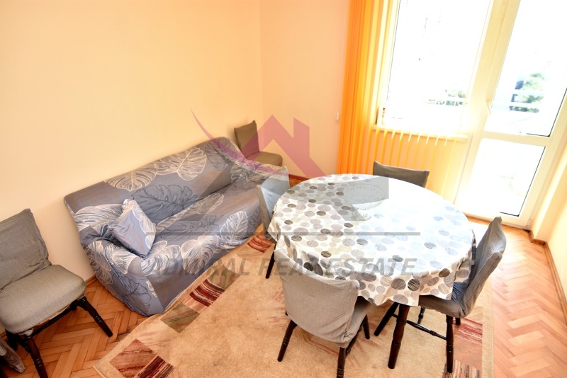 Zu vermieten  3+ Schlafzimmer Warna , Zimno kino Trakija , 110 qm | 92728256 - Bild [3]