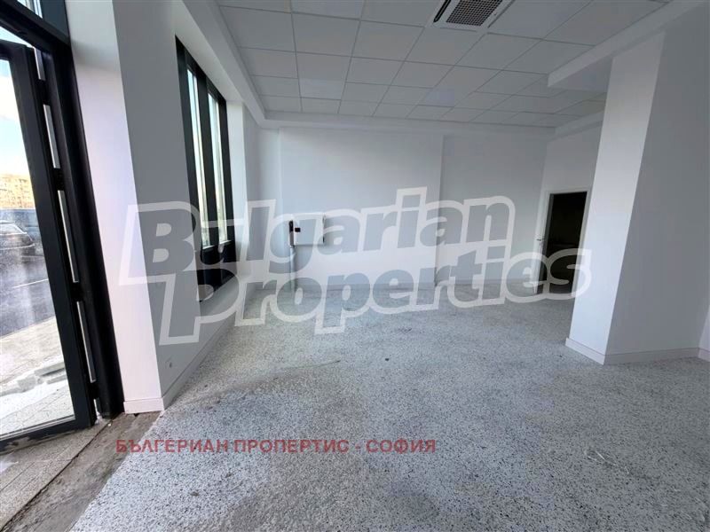 Дава под наем МАГАЗИН, гр. София, Банишора, снимка 2 - Магазини - 53455259