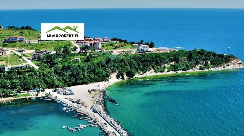 Дава под Наем ХОТЕЛ в област Варна, гр. Бяла - 4000 кв.м / 69 000 € » 134 952.27 лв., МИМПРОПЪРТИС