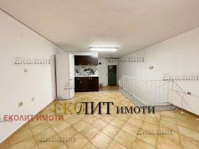 1 quarto Lozenec, Sofia 1