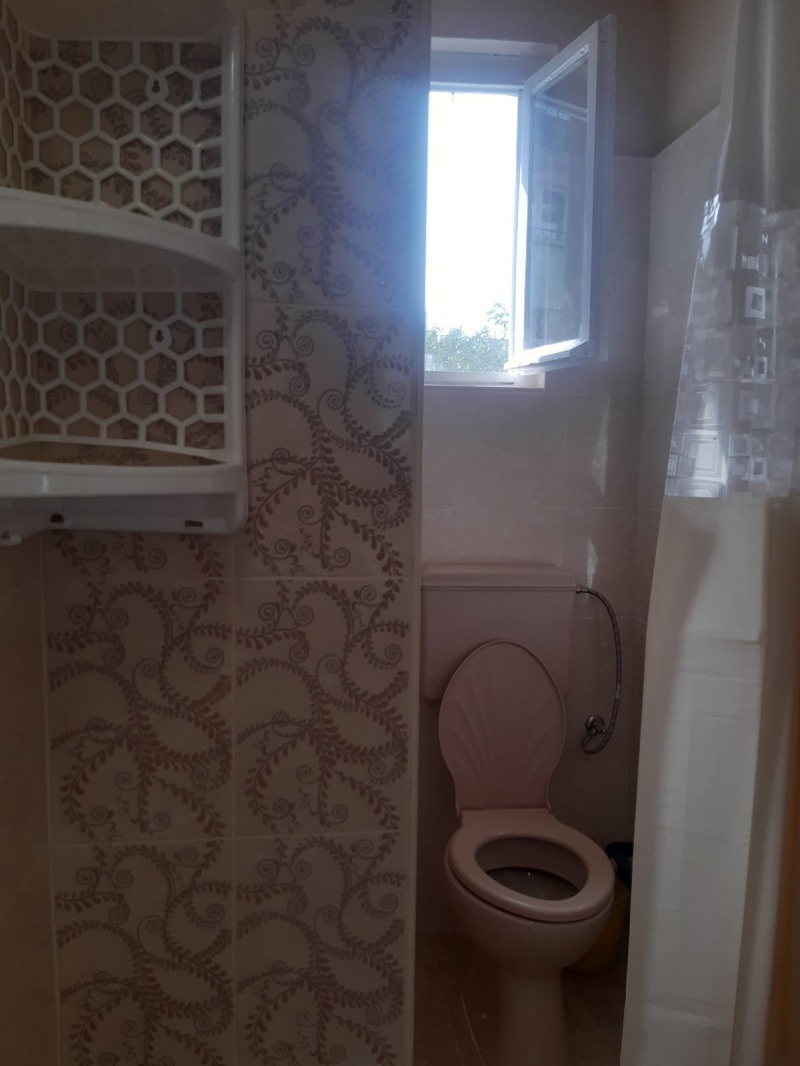 Zu vermieten  2 Schlafzimmer Burgas , Zentar , 85 qm | 99119801 - Bild [9]