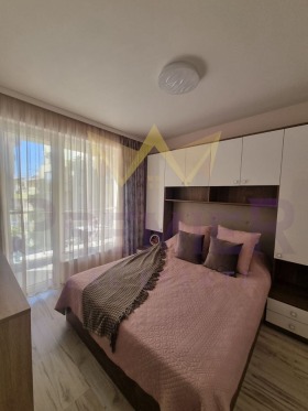 2 slaapkamers Briz, Varna 7