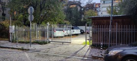 Parkeringsplads Tsentar, Sofia 5