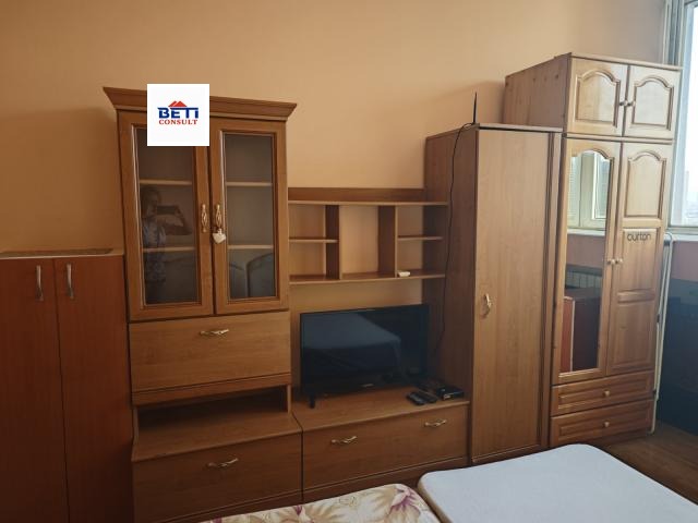 Дава под наем СТАЯ, гр. София, Зона Б-5