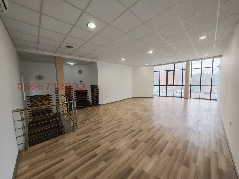 Дава под наем ОФИС, гр. Перник, Изток, снимка 11 - Офиси - 52816161