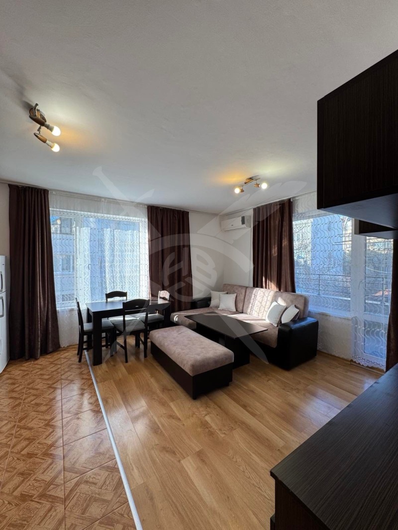 Дава под Наем 2-СТАЕН в град Бургас, Лазур - 67 кв.м / 550 € » 1 075.71 лв., ЕКС НВД БУРГАС ООД