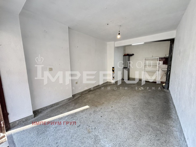 Под наем ГАРАЖ, ПАРКОМЯСТО, град Варна, Лятно кино Тракия • 290 лв. / 148.27 € • 13614517 1