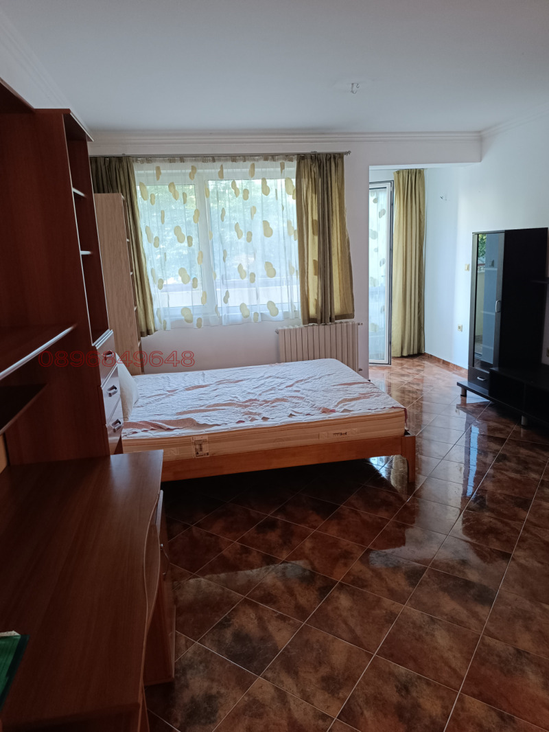 Vuokrattavana  Studio Sofia , Geo Milev , 50 neliömetriä | 90191553