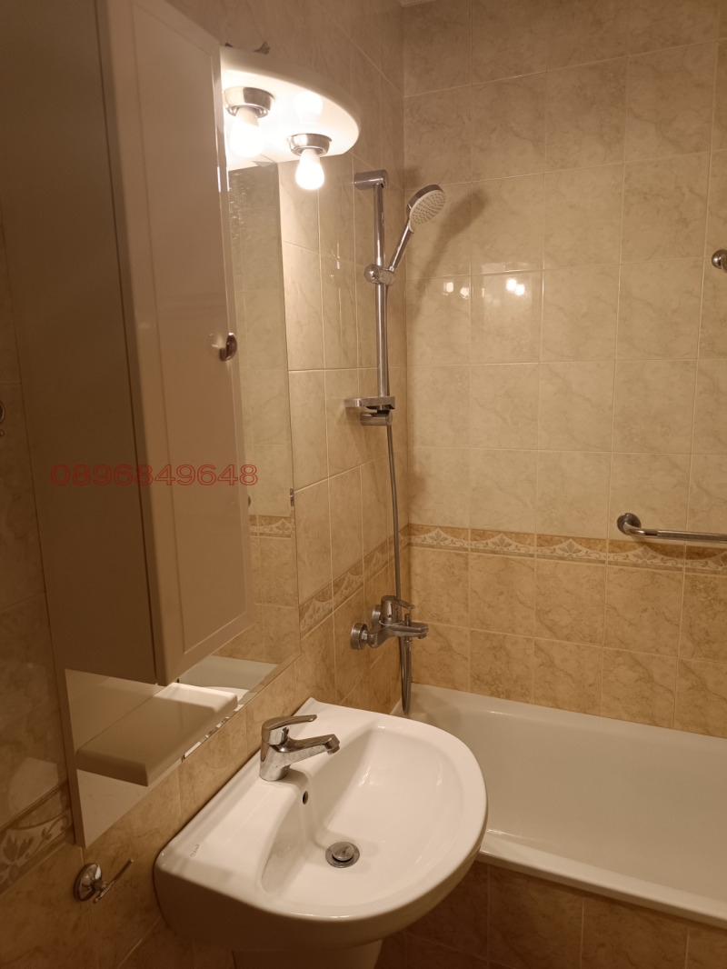 Vuokrattavana  Studio Sofia , Geo Milev , 50 neliömetriä | 90191553 - kuva [3]