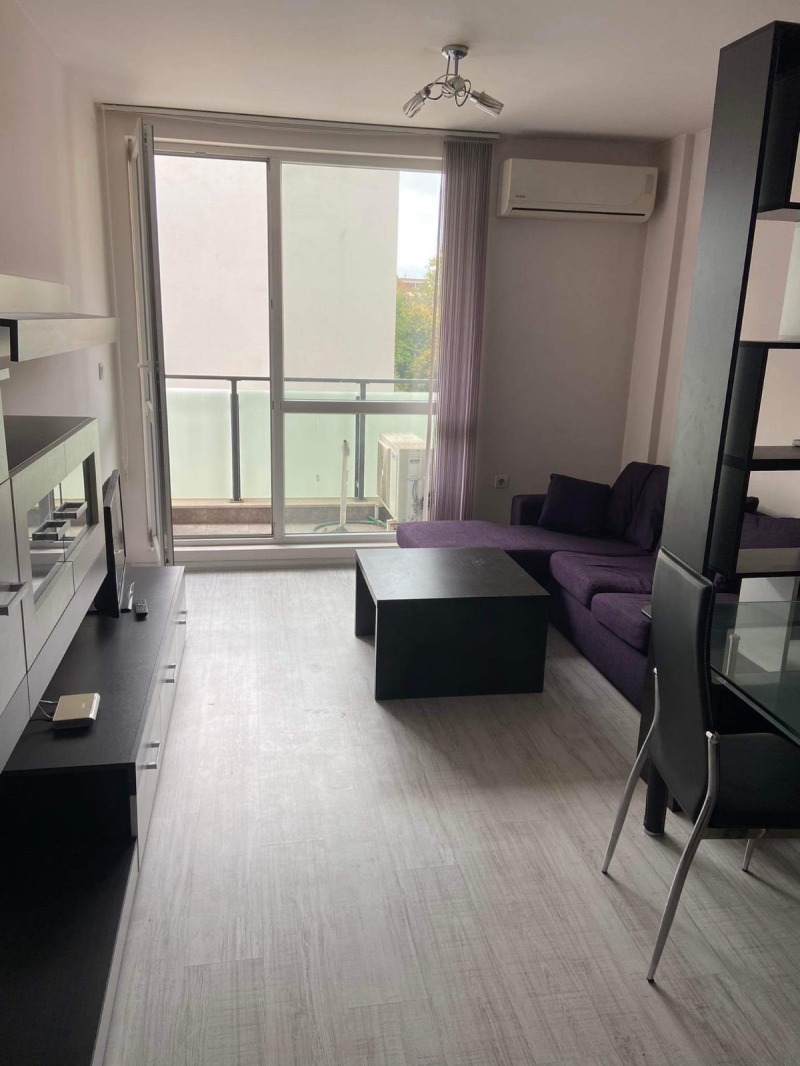 Дава под Наем 3-СТАЕН в град Пловдив, Южен - 97 кв.м / 450 € » 880.12 лв., РИНЕКС РЕВОЛЮШЪН