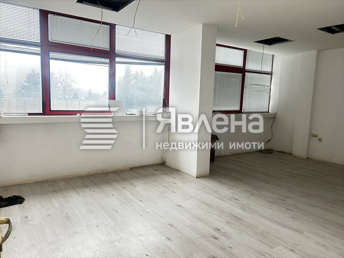 Дава под наем ОФИС, гр. Варна, Промишлена зона Тополи, снимка 3 - Офиси - 54085560