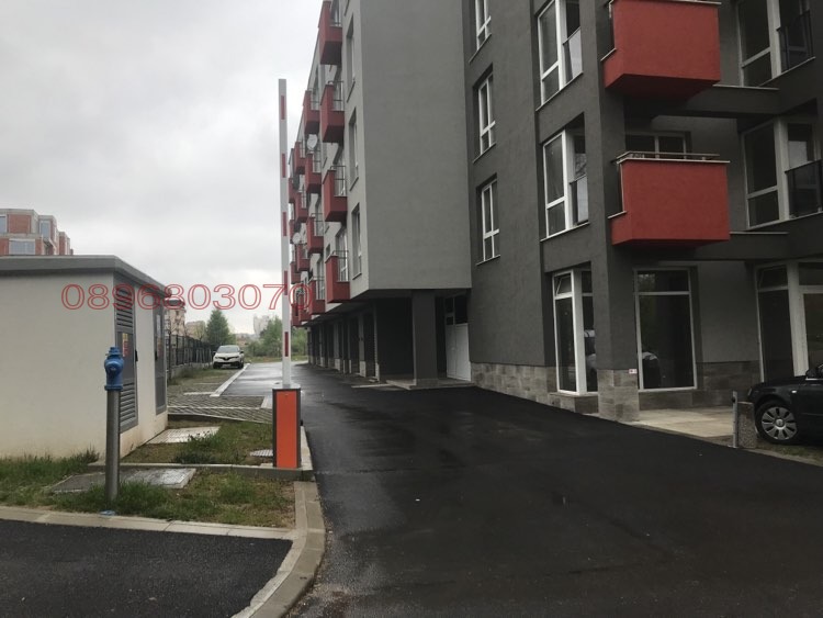 Дава под наем МАГАЗИН, гр. Перник, Изток, снимка 10 - Магазини - 55865187