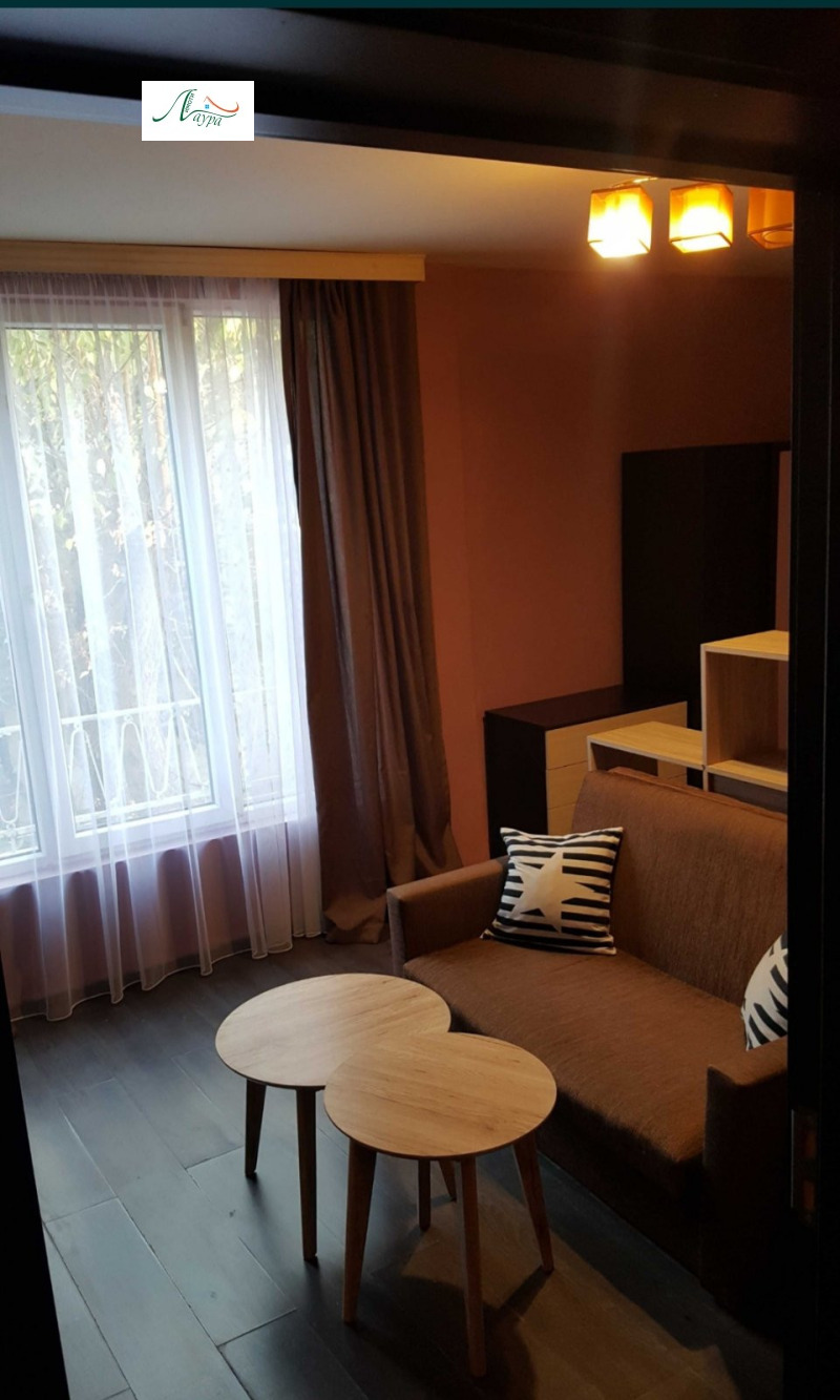 En renta  Estudio Shumen , Tsentar , 36 metros cuadrados | 52005476 - imagen [2]
