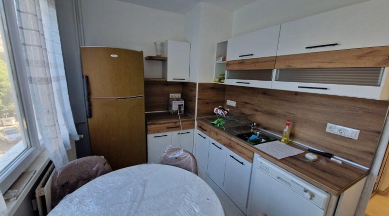 Издаје се  1 спаваћа соба Софија , Стрелбиште , 70 м2 | 91003274 - слика [2]