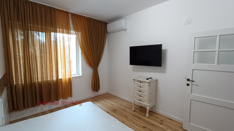 Дава под наем  3-стаен град Русе , Център , 70 кв.м | 60578265 - изображение [8]