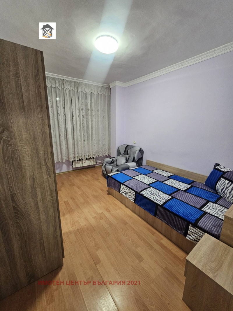 Дава под наем 4-СТАЕН, гр. Плевен, Широк център, снимка 10 - Апартаменти - 52372314