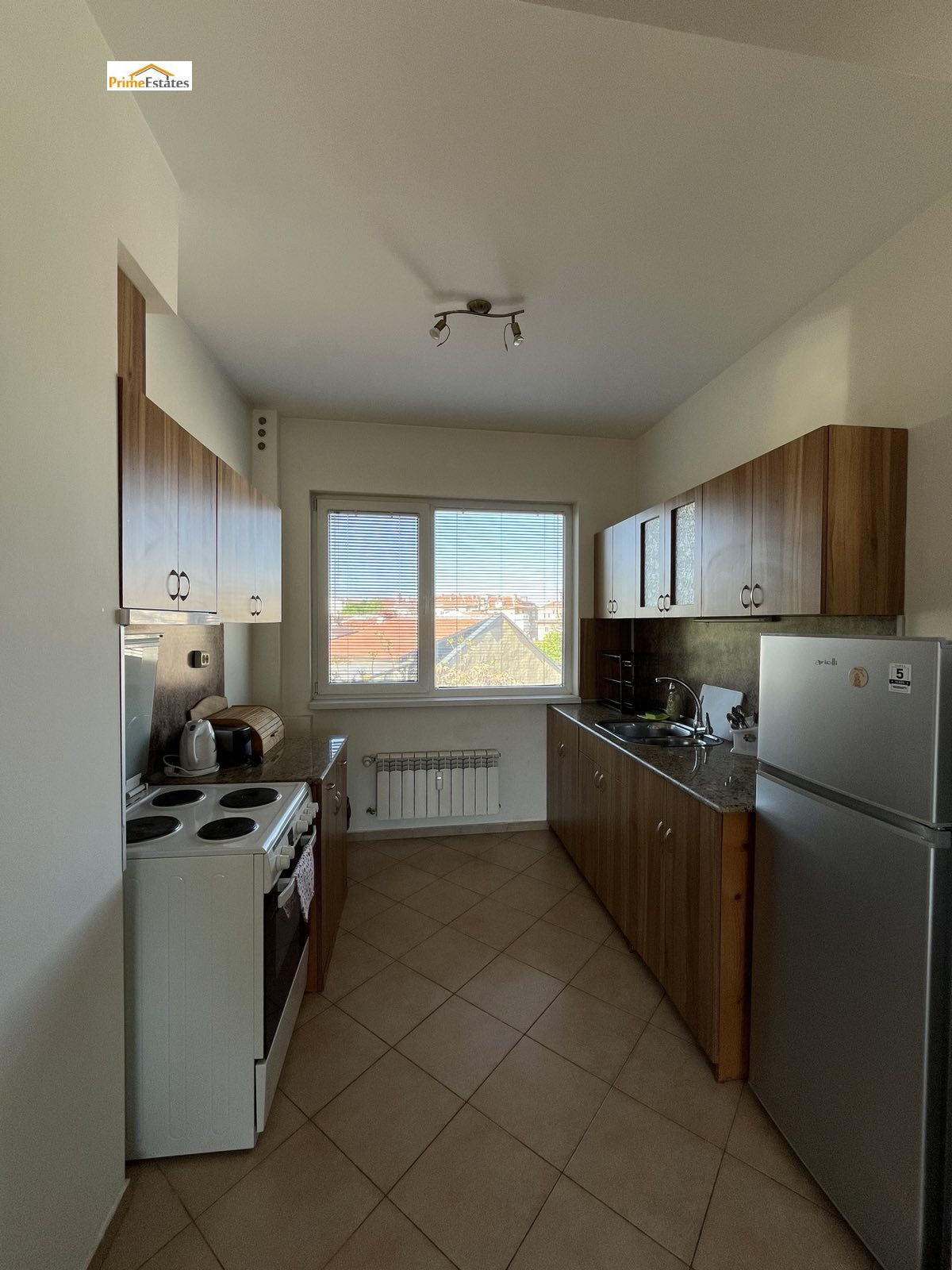 Дава под наем 3-СТАЕН, гр. София, Център, снимка 3 - Апартаменти - 54353380